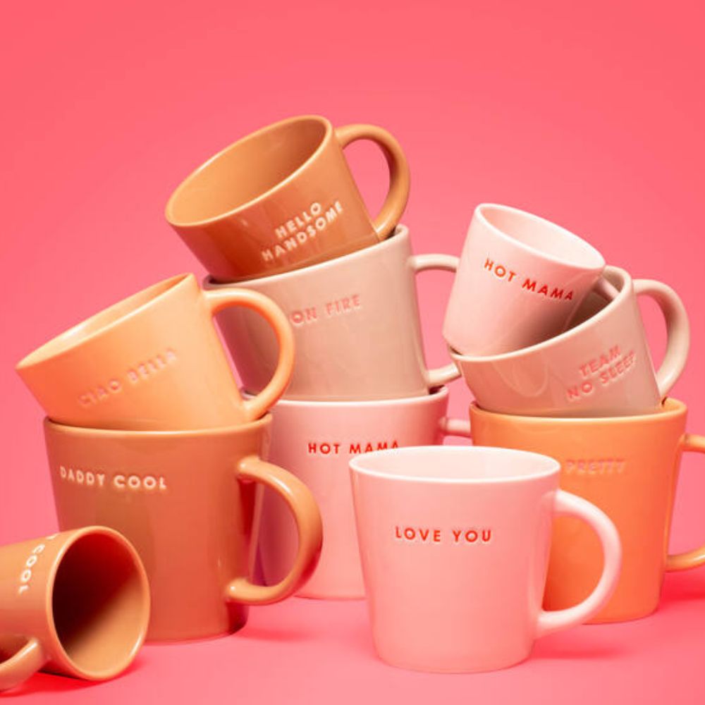 Keramikinis puodelis HELLO HANDSOME rudas 250ml 2