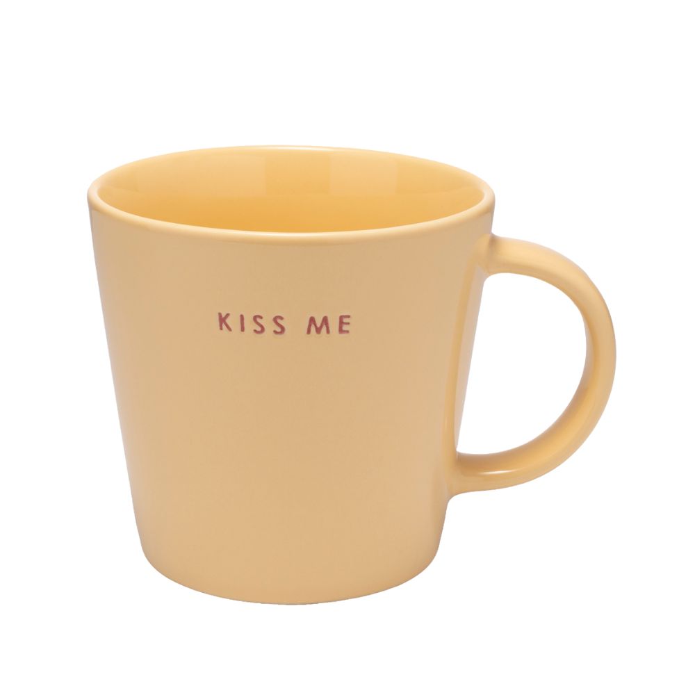 Keramikinis puodelis KISS ME 350ml 2