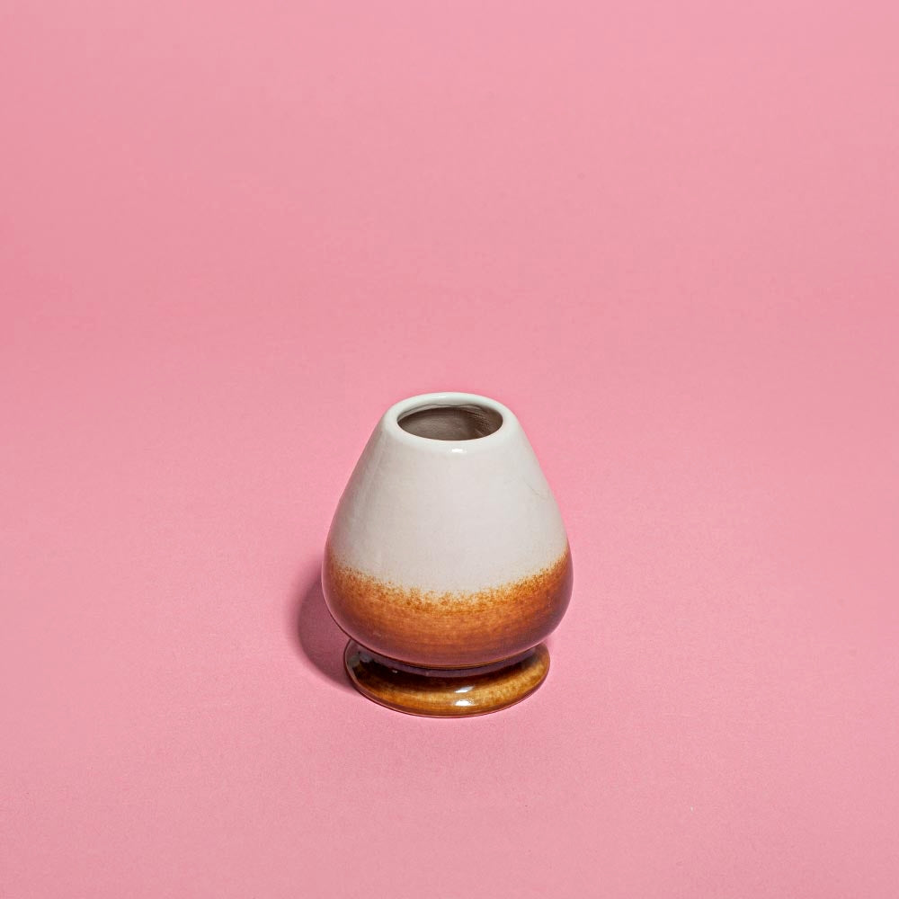 Matcha šluotelės laikiklis CARAMEL 1