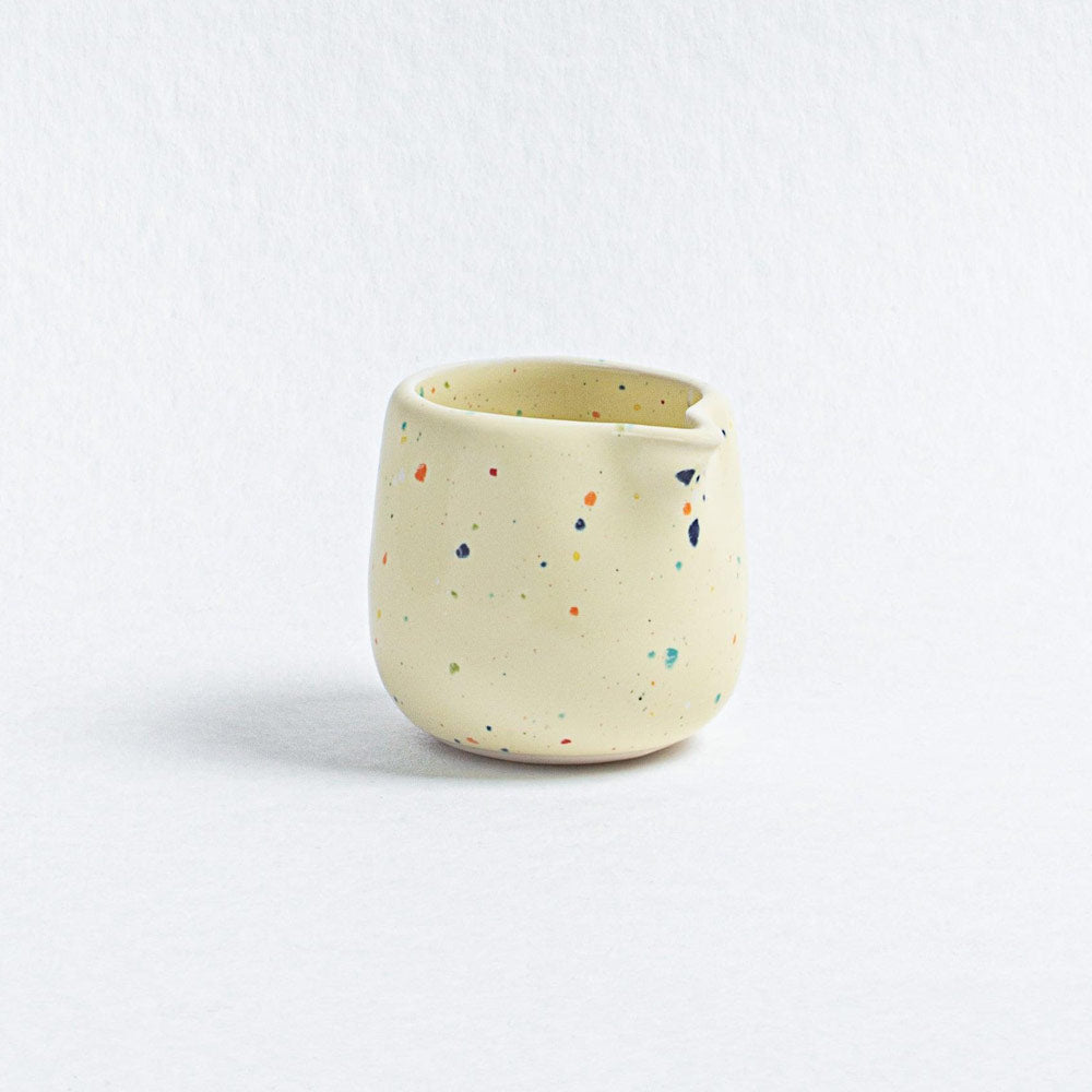 Rankų darbo pieno ąsotėlis PARTY 2