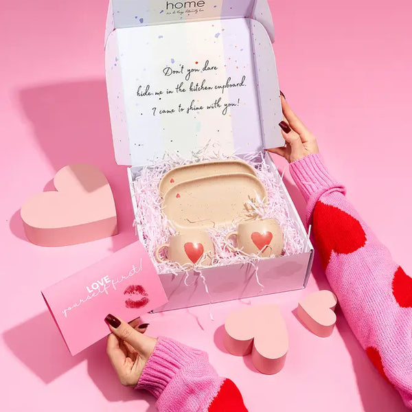 Rankų darbo puodelių rinkinys COZY HEARTS 3